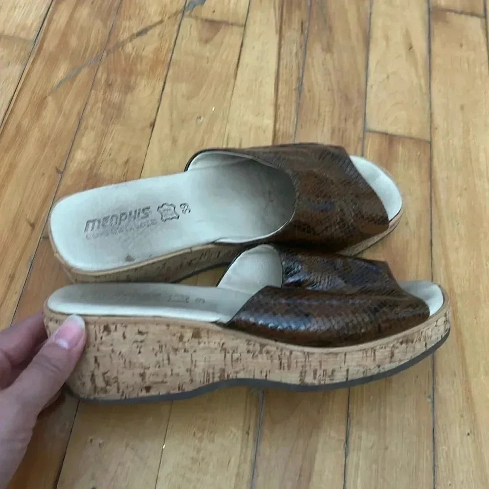 Snakeskin ‎ platform mules